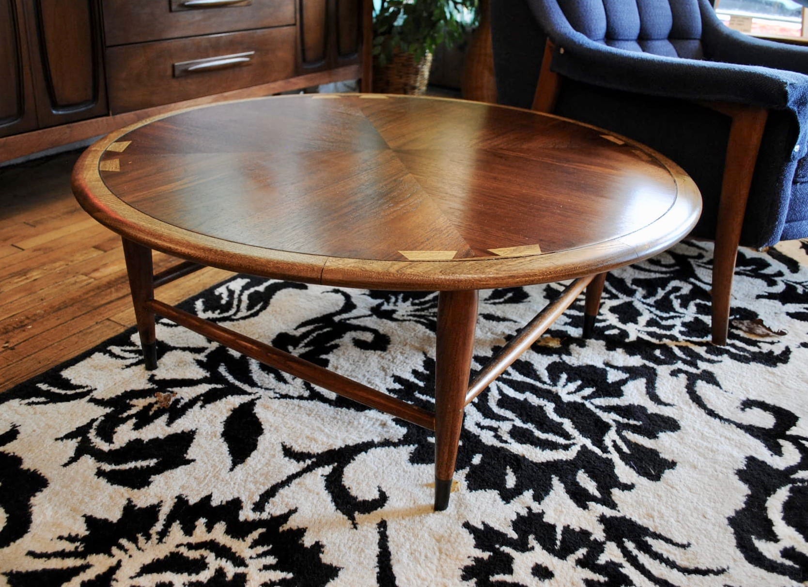 1960’s Lane “Acclaim” Round Coffee Table Circa