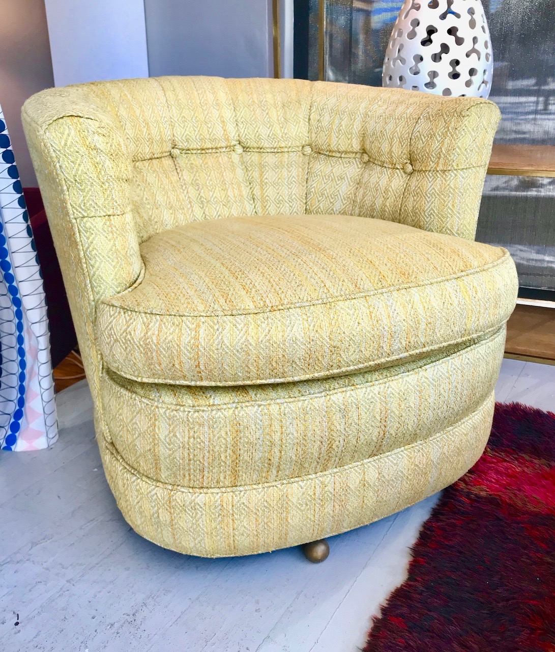 1950’s Swivel Club Chair in Yellow Circa