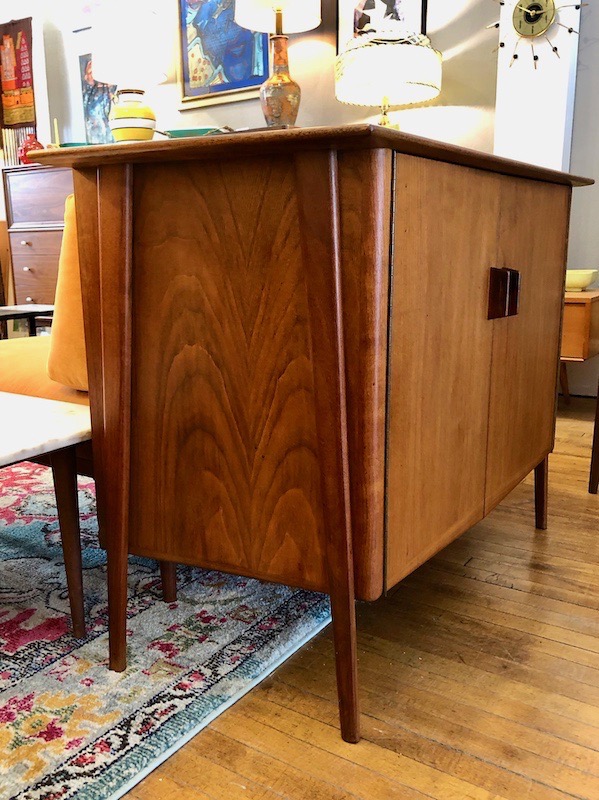 Mid Century Modern Walnut Bar 1960’s Circa