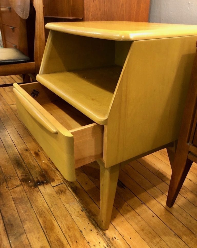 Pair of Heywood Wakefield single drawer Nightstands in Wheat 1950's Circa