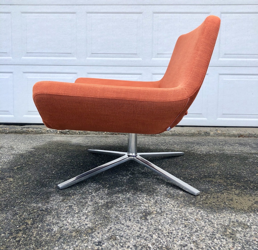 B&B Italia ‘Metropolitan” Swivel Lounge ChairOrange Circa