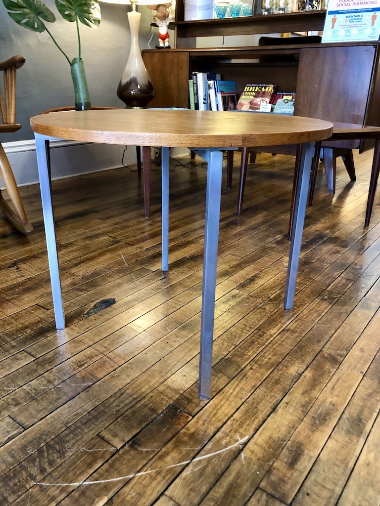 Vintage Florence Knoll Walnut Side Table Circa