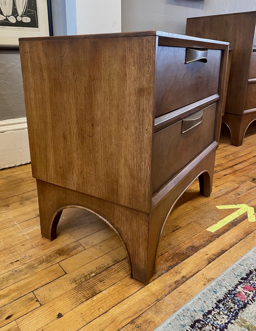 Mid Century Pair of Nightstands by Stanley Furniture Circa
