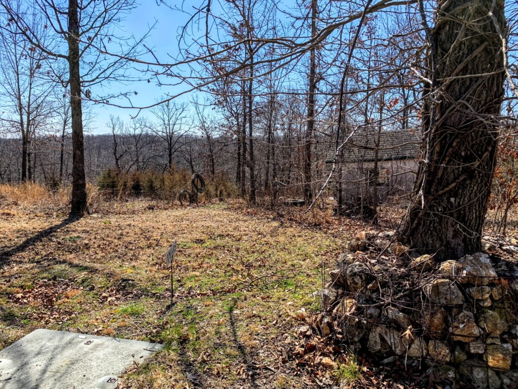 3 ACRES, NO RESTRICTIONS ON HWY BB IN MISSOURI Circle7Land