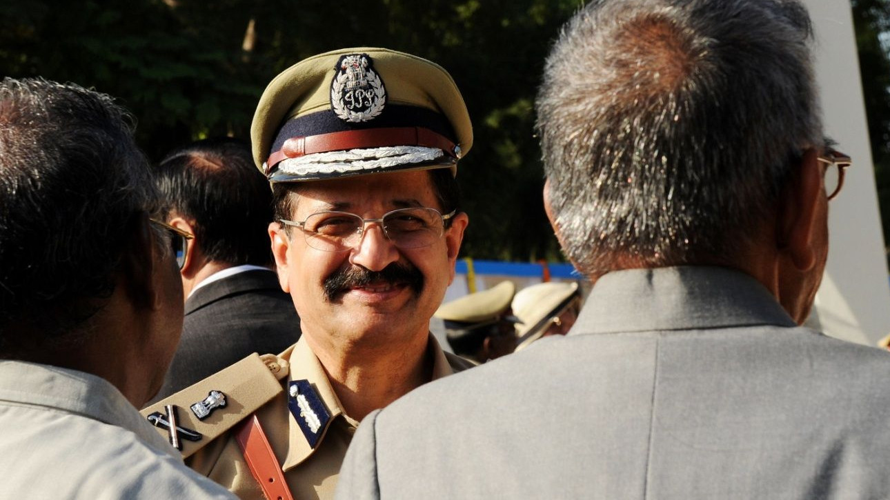 IPL 2021 BCCI ACU chief reveals bookies employed cleaner to do 'pitch