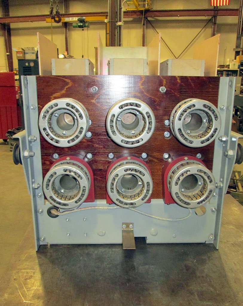 Allis Chalmers type LA3000 Blue Electrically Operated Air Circuit