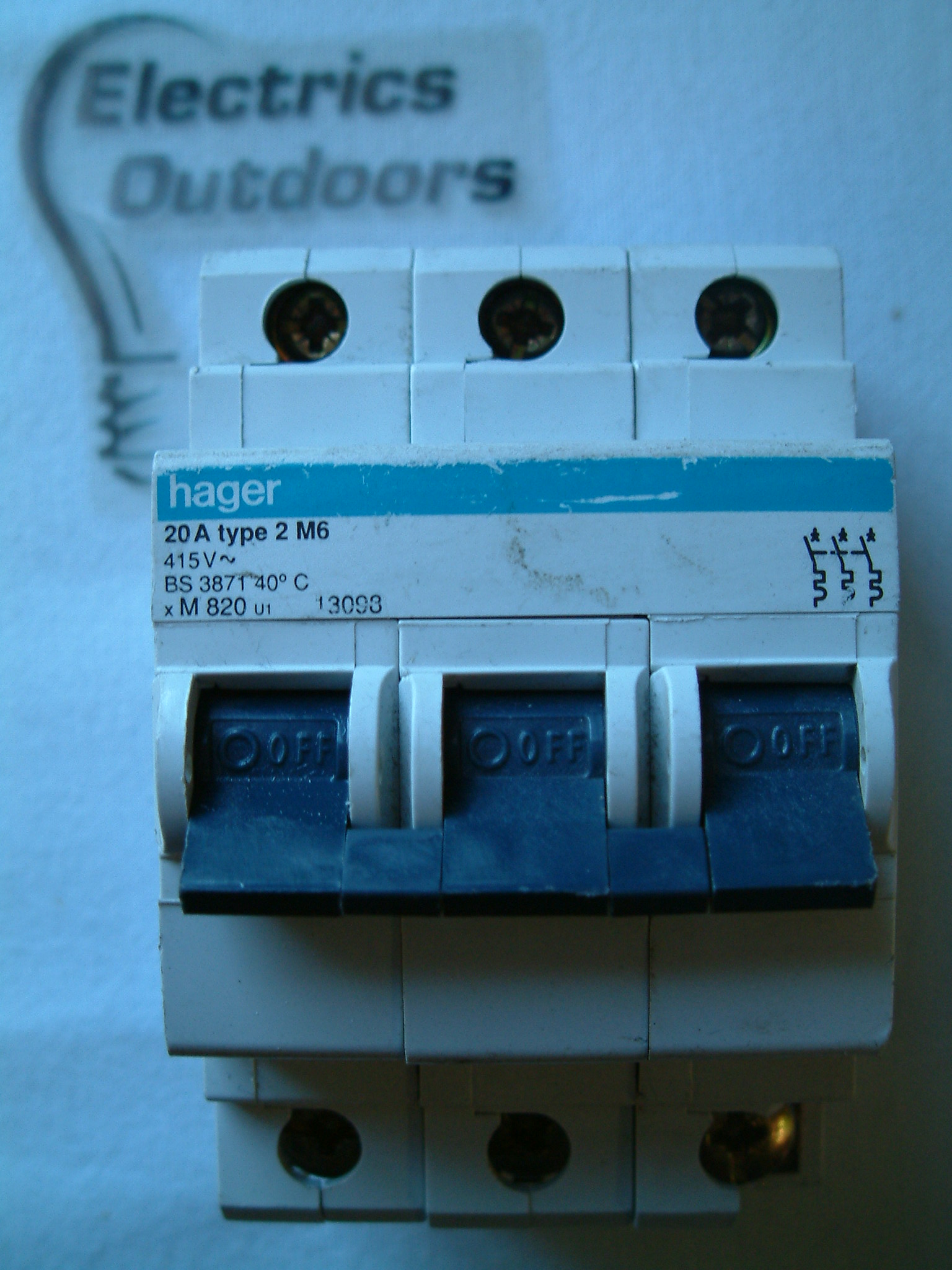 HAGER 20 AMP TYPE 2 M6 MCB TRIPLE 3 POLE M820 M 820 U1 13093 BS HAGER