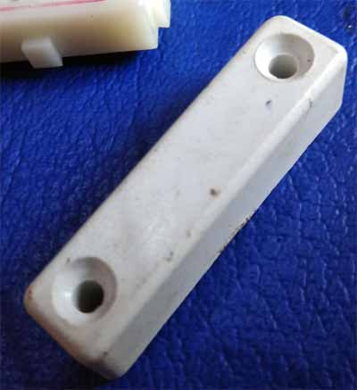 Magnetic Door Alarm Circuit Diagram using Hall Sensor and 555 Timer IC