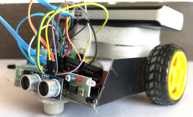 Obstacle Avoiding Robot using PIC Microcontroller (PIC16F877A)