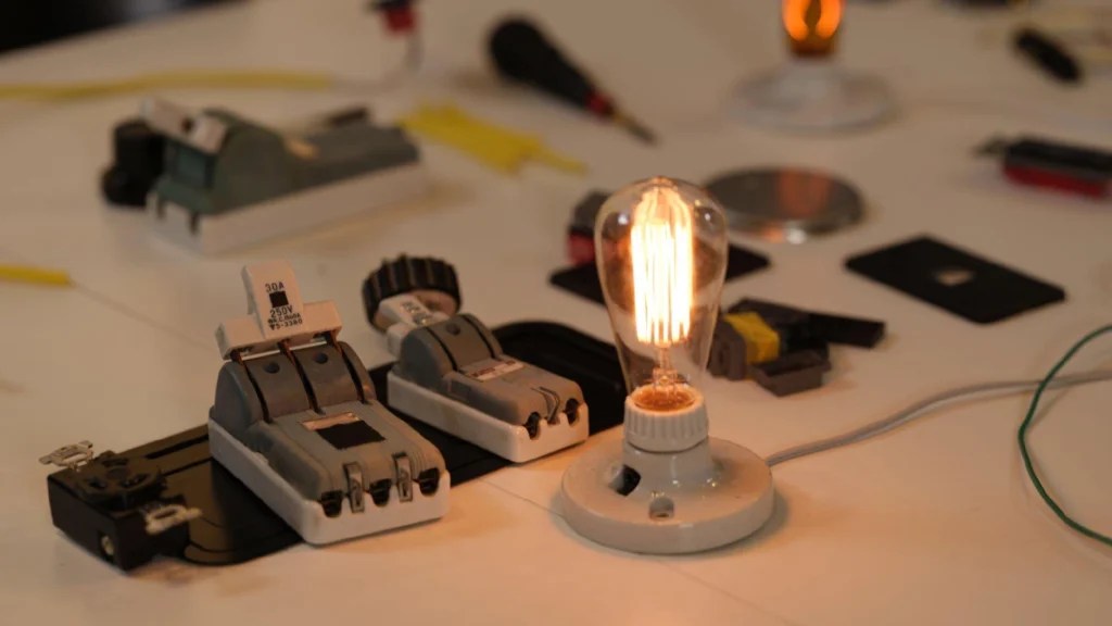 A Fascinating Journey through the History of Circuits