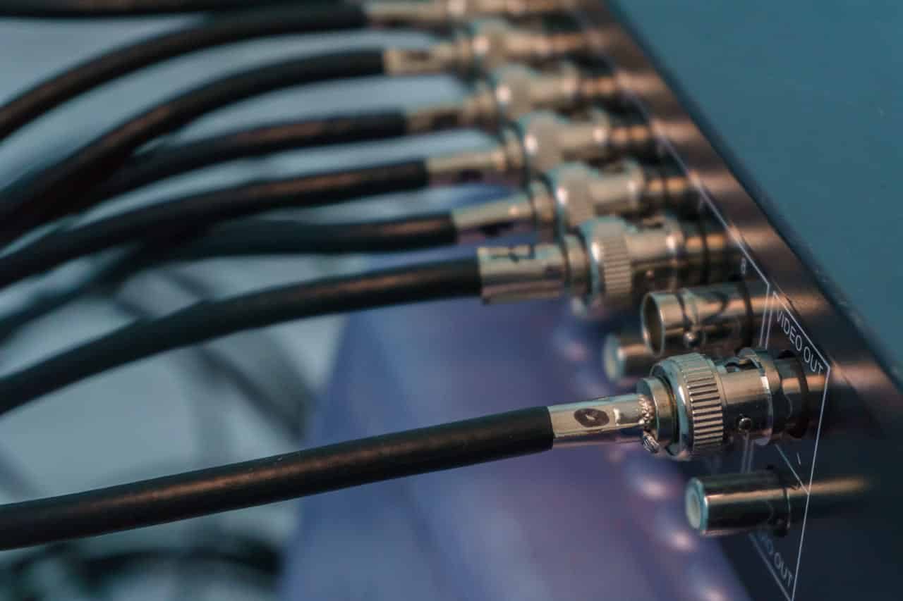 How To Split Coaxial Cable? (4 Easy Ways To Follow) Circuits At Home