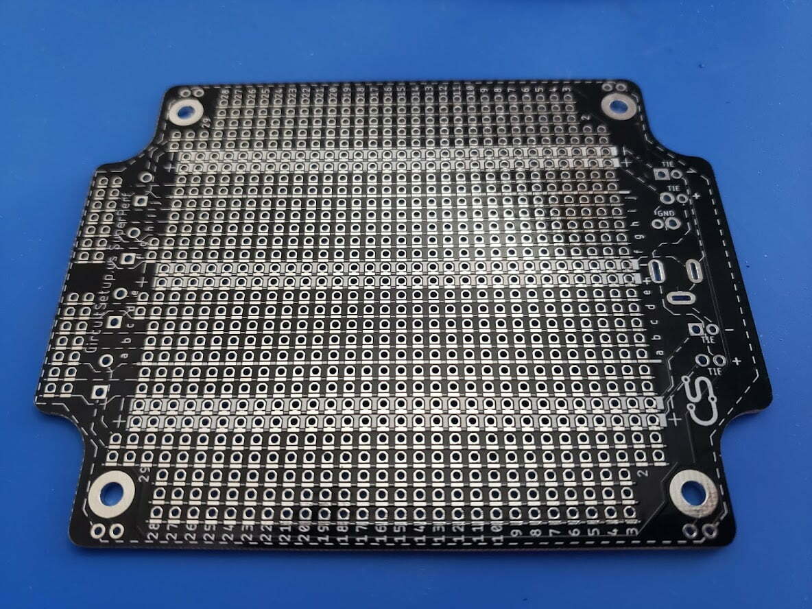 SuperPerf 115x90mm Project Box Solderable Breadboard (Perf Board) with