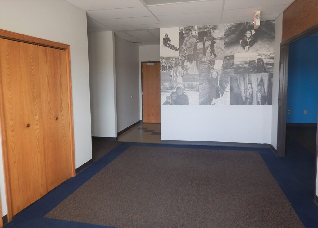 Fantastic MultiUse Building Near Interstate Commercial Investment