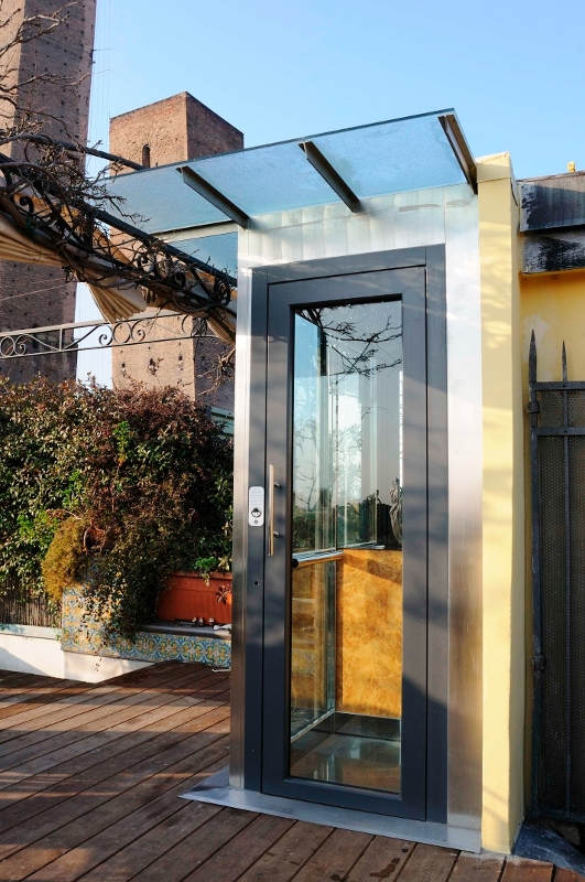 Hydraulic Home Elevator The Crest by CITI Elevator