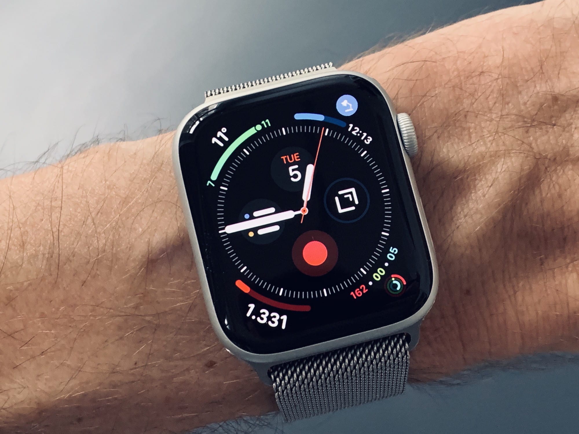 How To Change Clock Face On Apple Watch SE CitizenSide