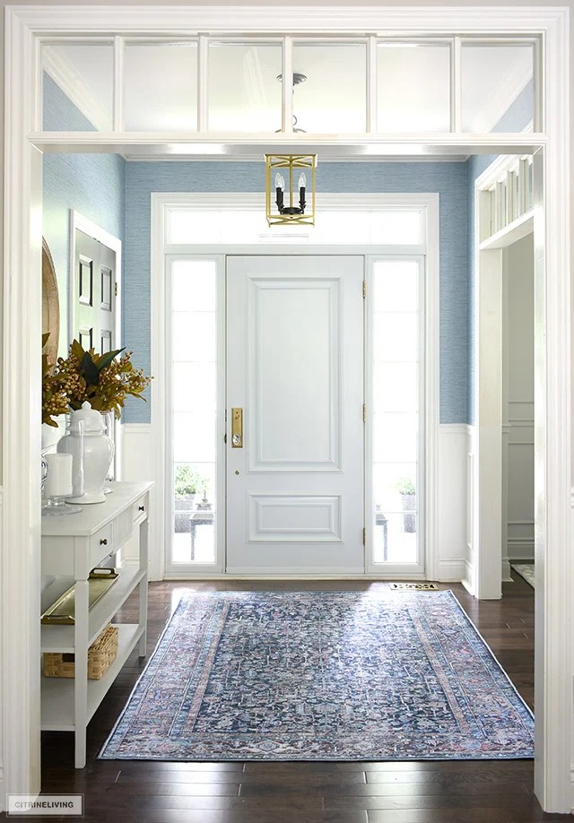 FALL ENTRYWAY DECOR + A NEW RUG CITRINELIVING