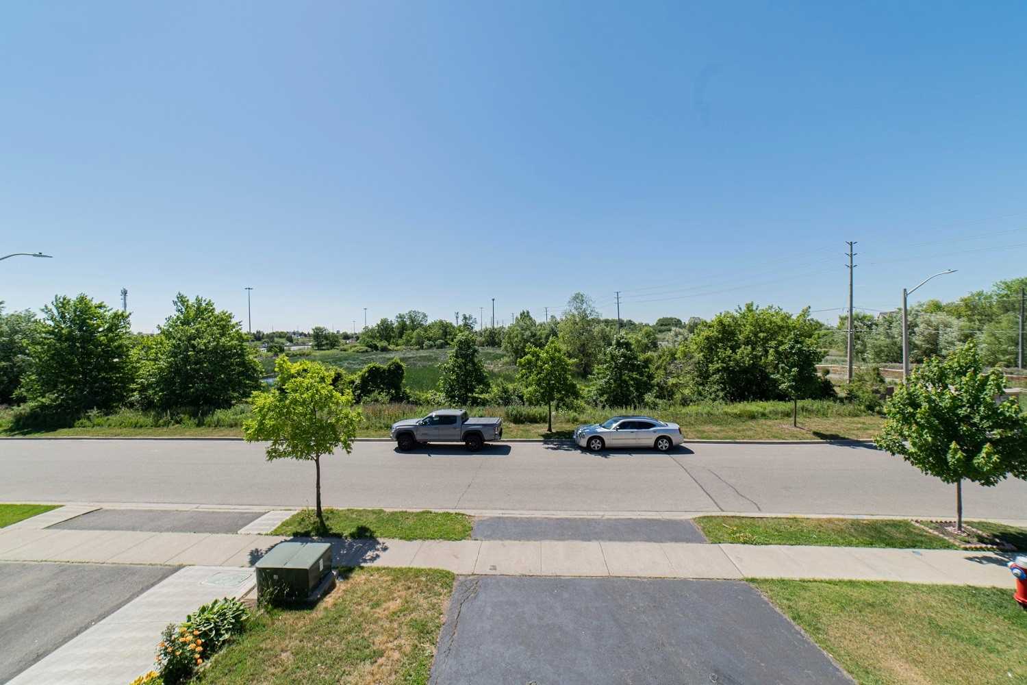 Townhouse on 26 Brussels Ave Brampton For Sale Mississauga Real