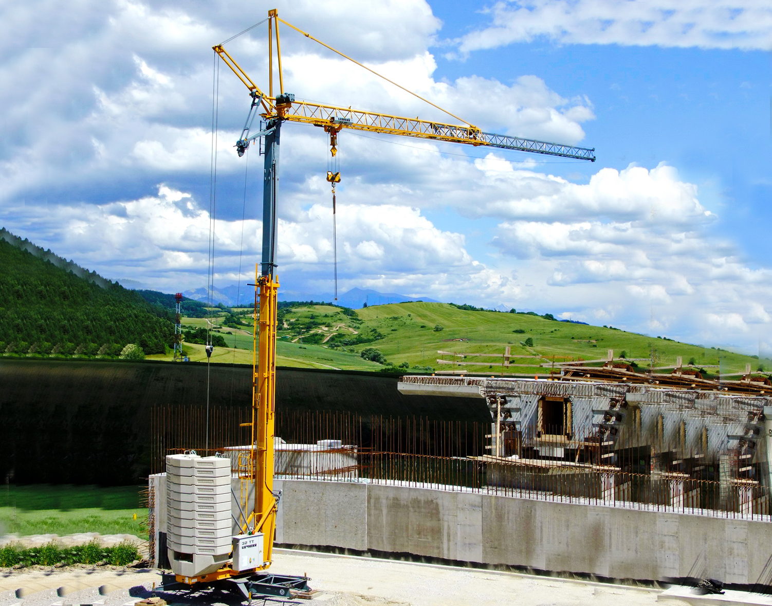 Tower Crane Hire Tower Crane Cost City Lifting