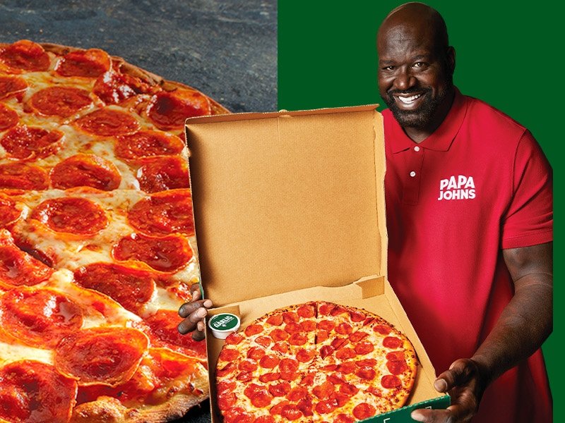 Papa Johns presenta la nueva “ShaqaRoni”, una pizza inspirada en