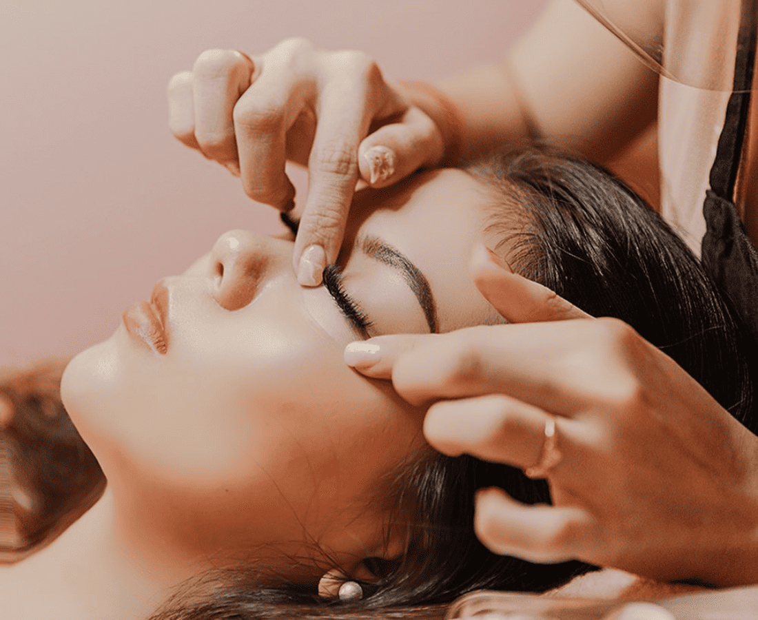 SwoonWorthy Lashes The Best Eyelash Extension Artists & Studios In