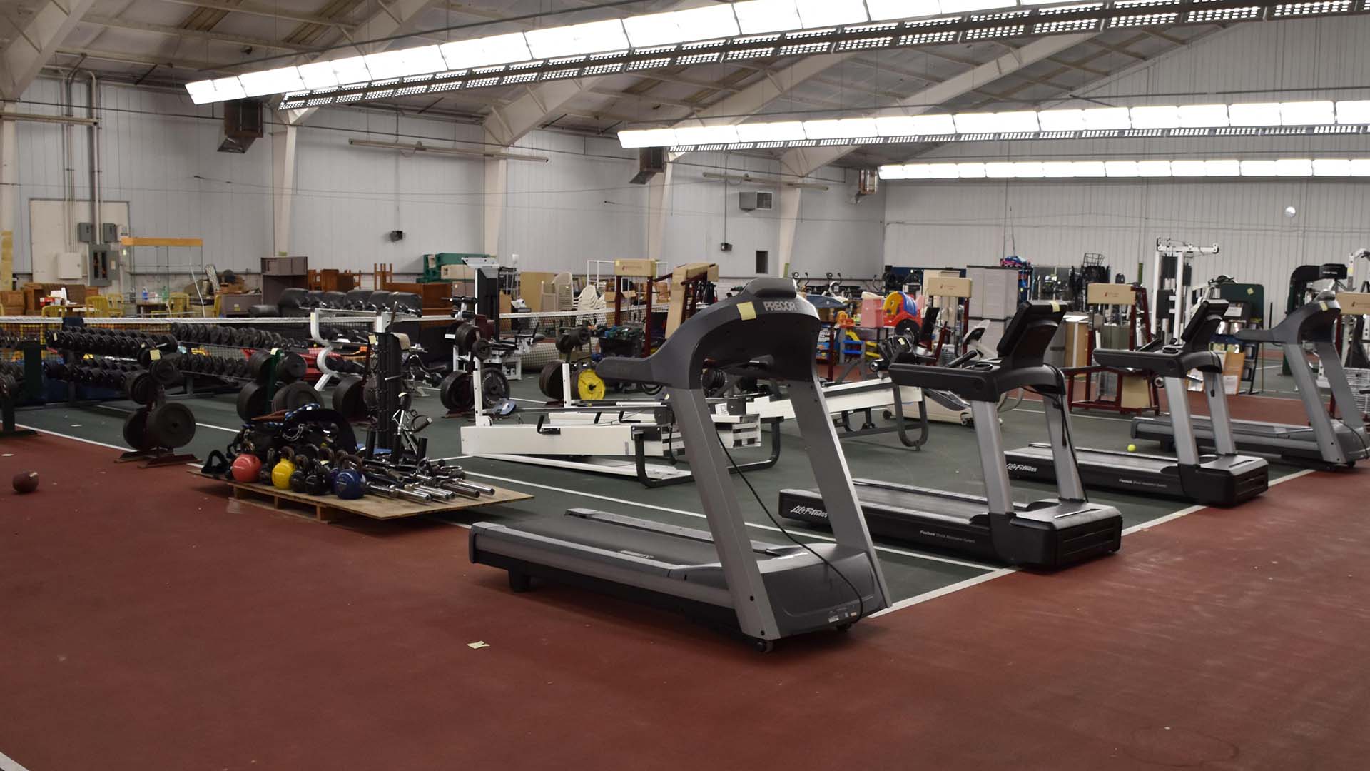 PUBLIC NOTICE Mentor Community Recreation Center Auction City of