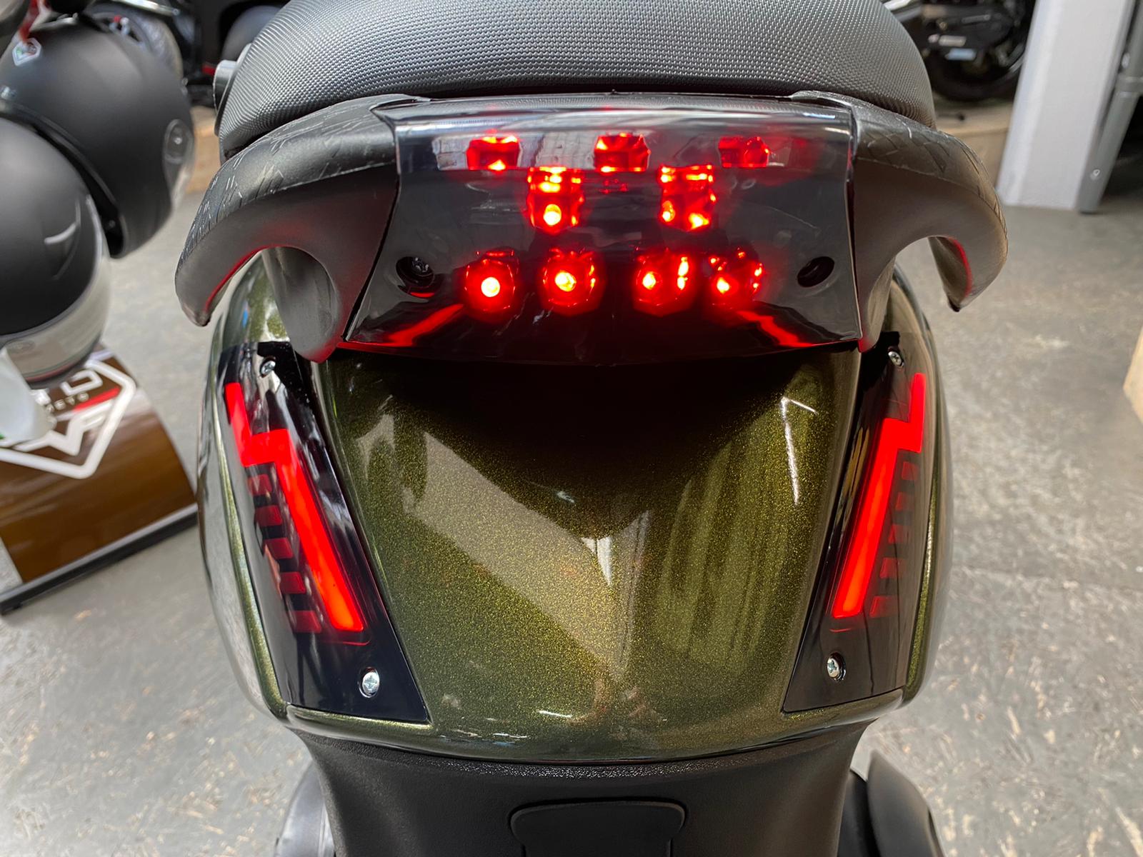 Alpha Styling Zip Led Verlichting Achterkant *Nieuw* - City Tweewielers