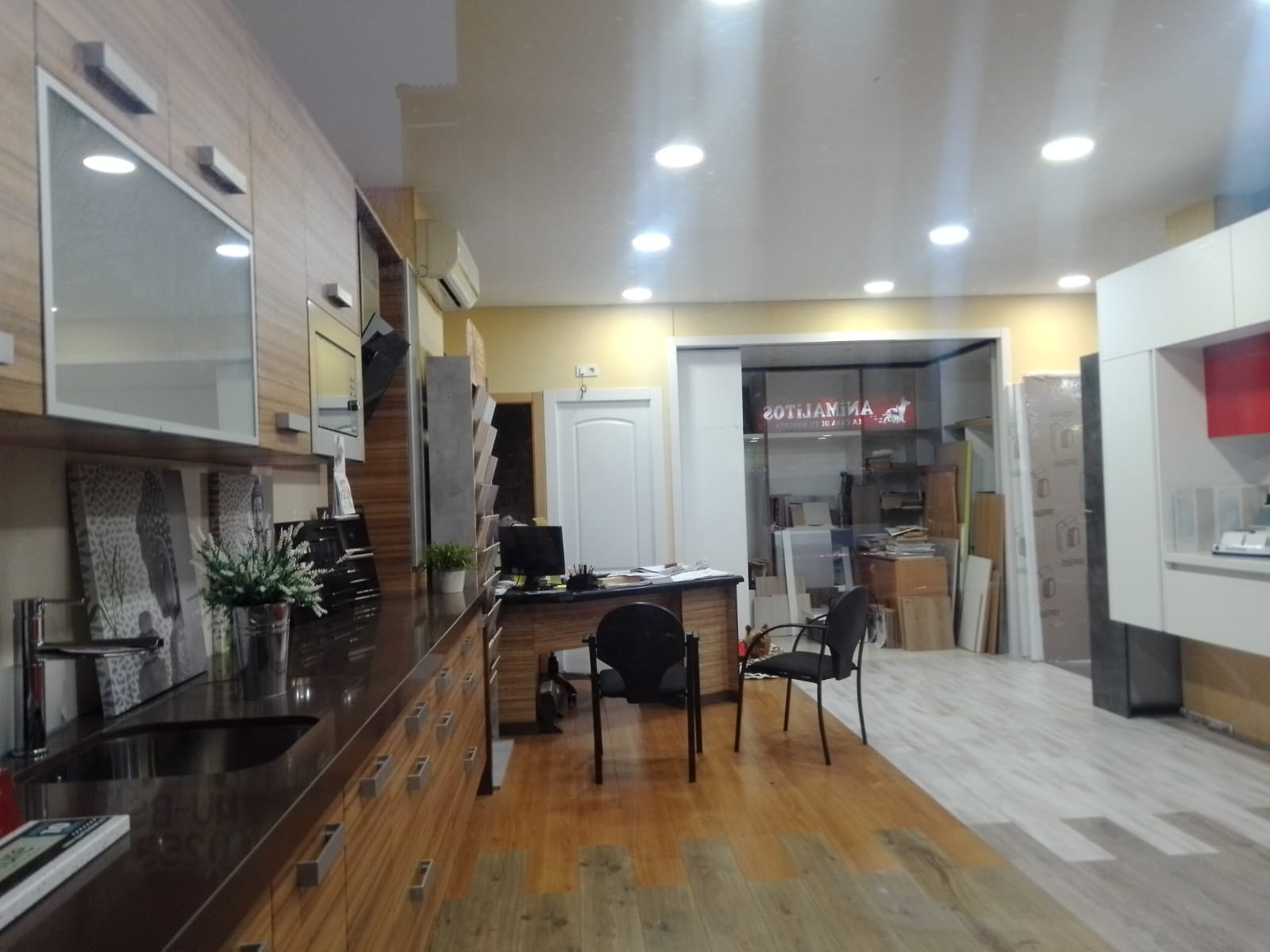 CARPINTERIA GUILLEN Productos Ciudad Virtual Marketplace