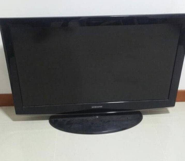 Used 47in Flatscreen TV. Great Shape, Great Condition. CJsGo