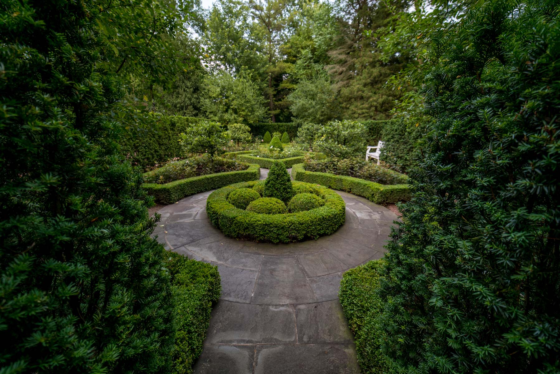 Woodley Road Garden Illinois Charles Stick Landscape Architect Charlottesville