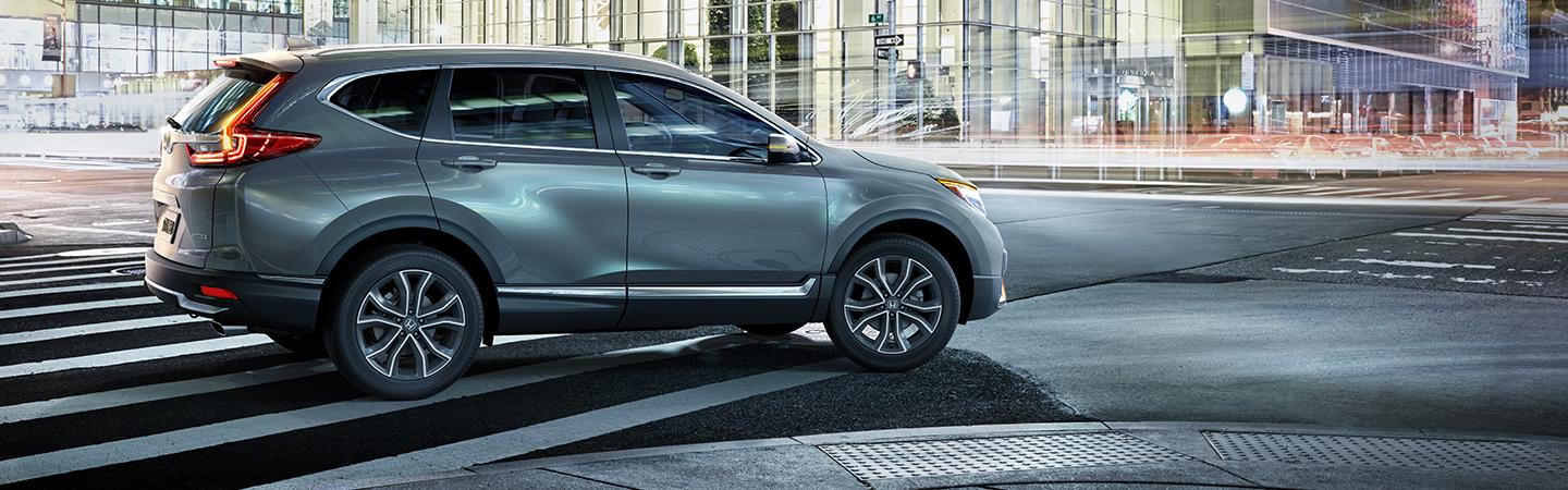 Side view of 2020 Honda CRV in the city