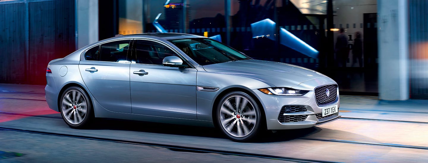2020 Jaguar XE vs. XF New Jaguar Comparison