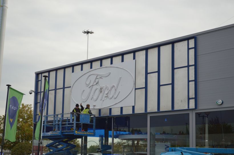 Trust Ford, Castleford, Car Showroom Case Study Cladding Coatings