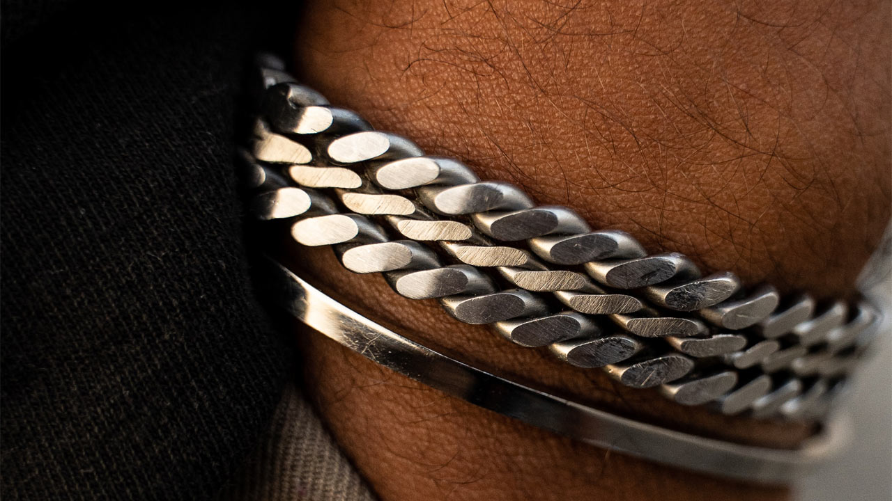 How To Clean Stainless Steel Jewelry at Home 6 Of The Best Methods