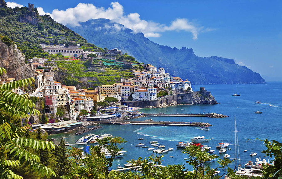 Amalfi Coast Drive Itinerary for Budget Travellers Claire's Footsteps