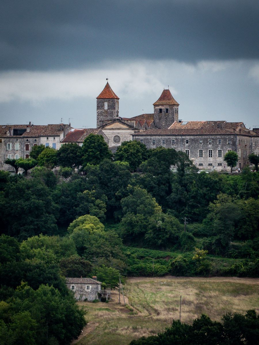 Vue de Lauzerte depuis Beaucaire