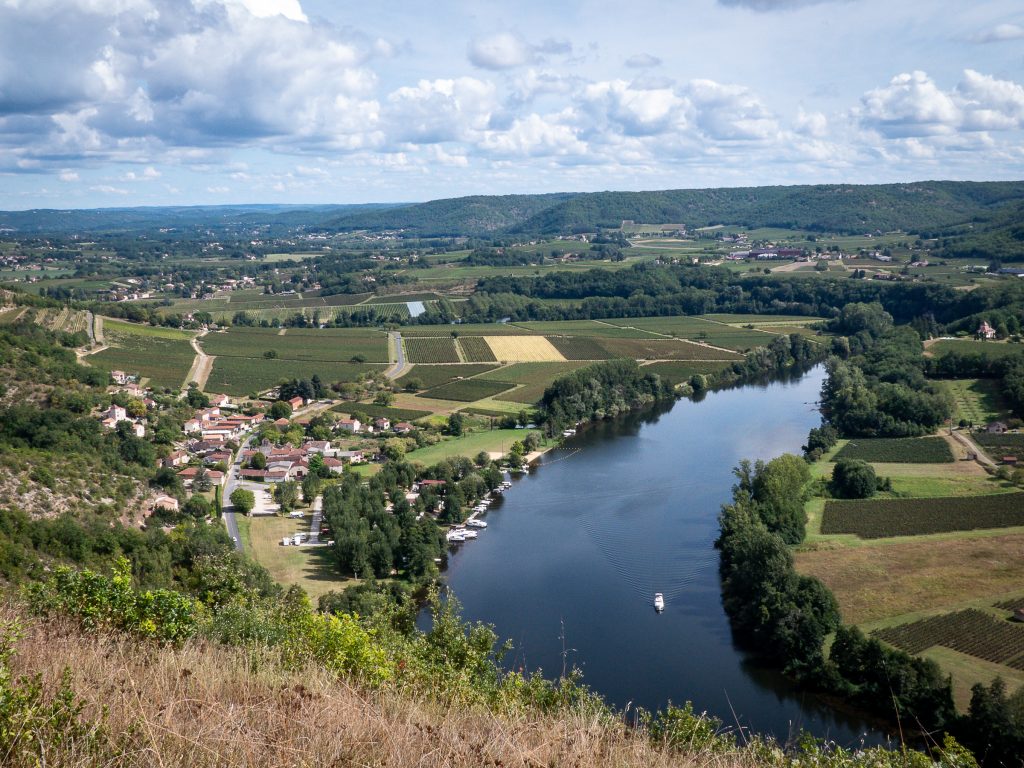 Méandre du Lot et vue sur Luzech