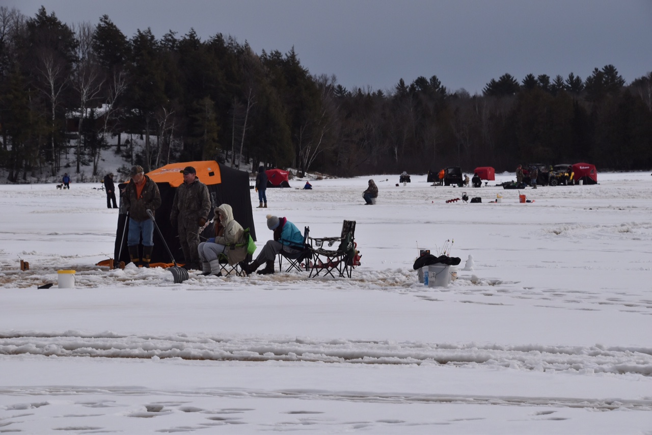Elk Country ATV Club 2015 Ice Fishing Contest Clam Lake WI