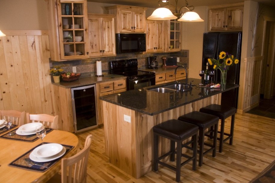 Antler Cottage Clamshell Beach Resort Minnesota