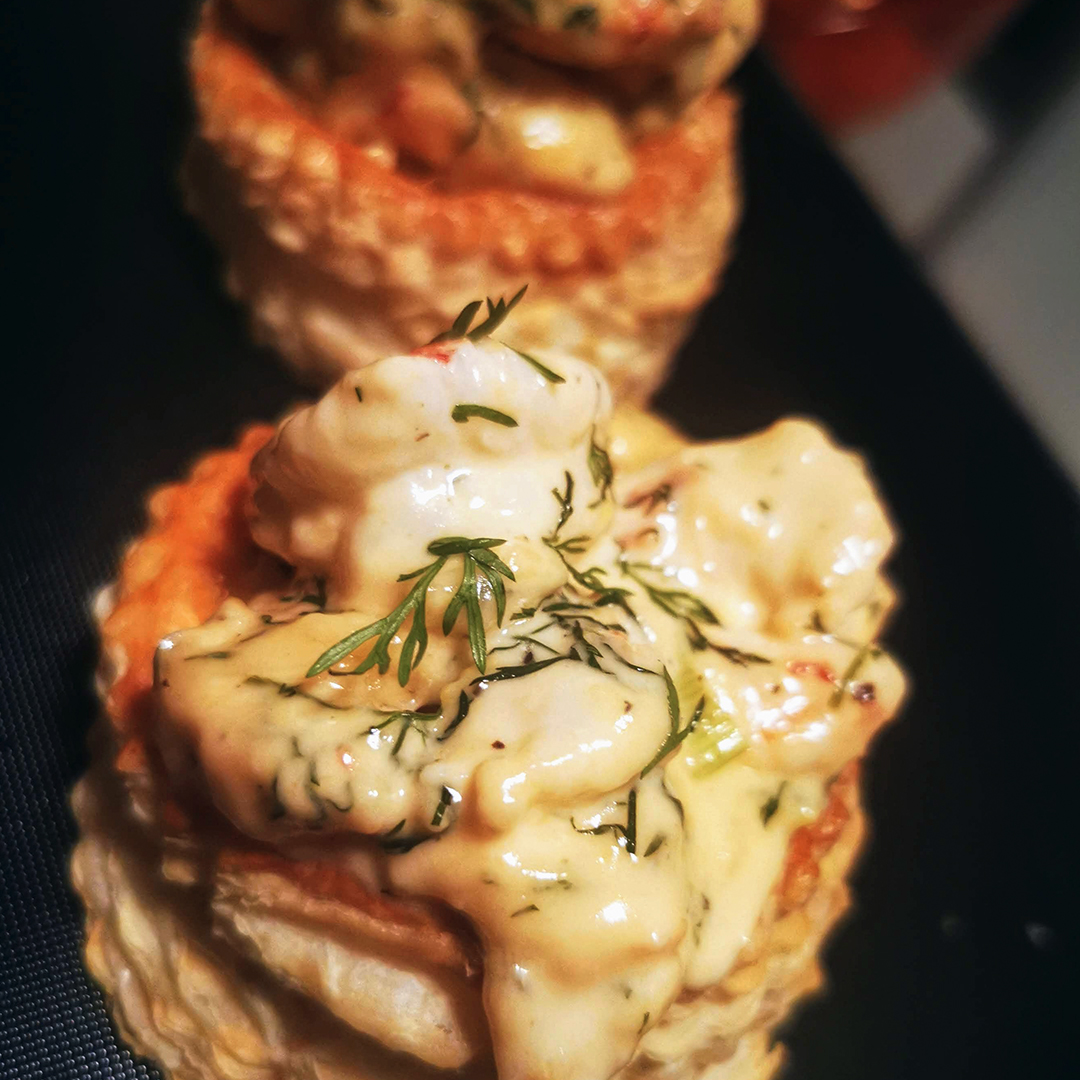 PRAWN AND CHAMPAGNE VOLAUVENTS Clara Cooks