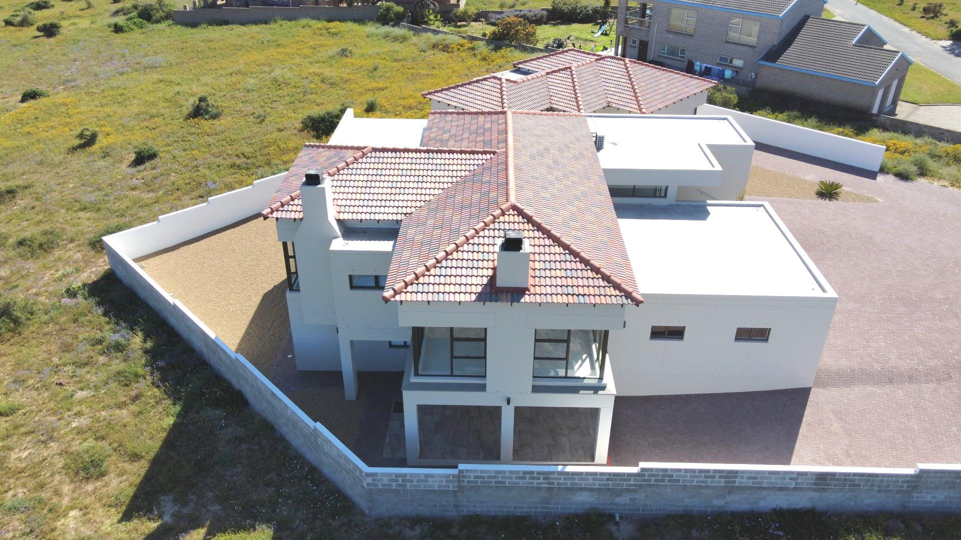 House + Cottage/Flat for Sale in Myburgh Park, Langebaan 701647