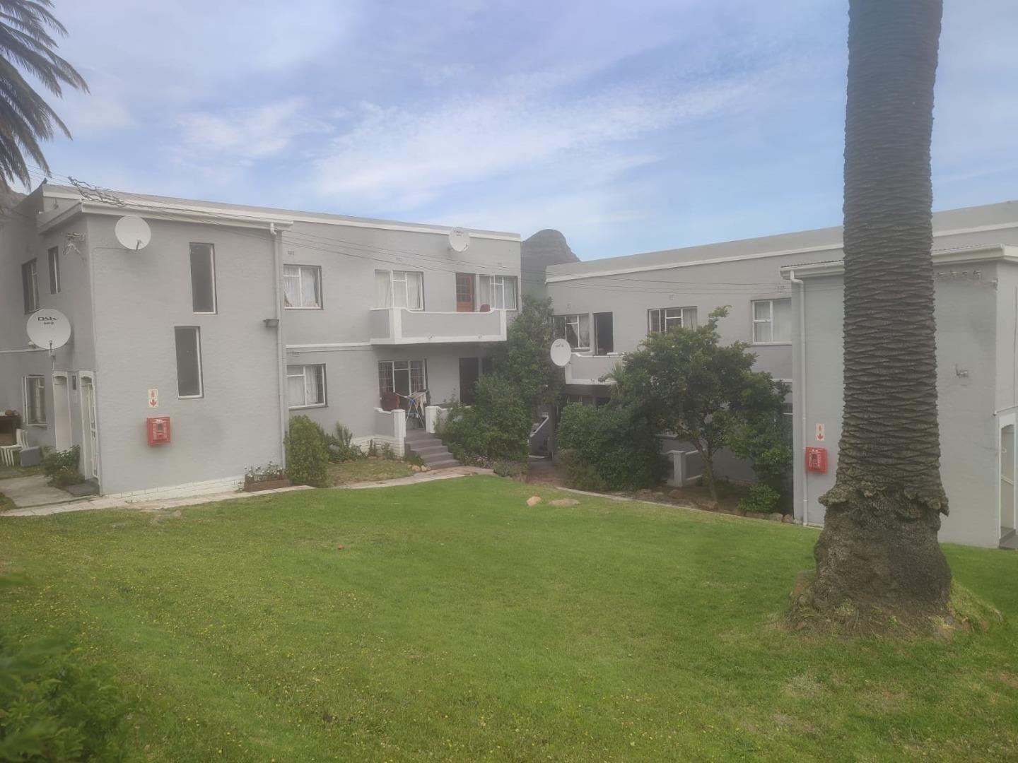 Commercial Block of Flats for Sale in Vredehoek, Cape Town 705156