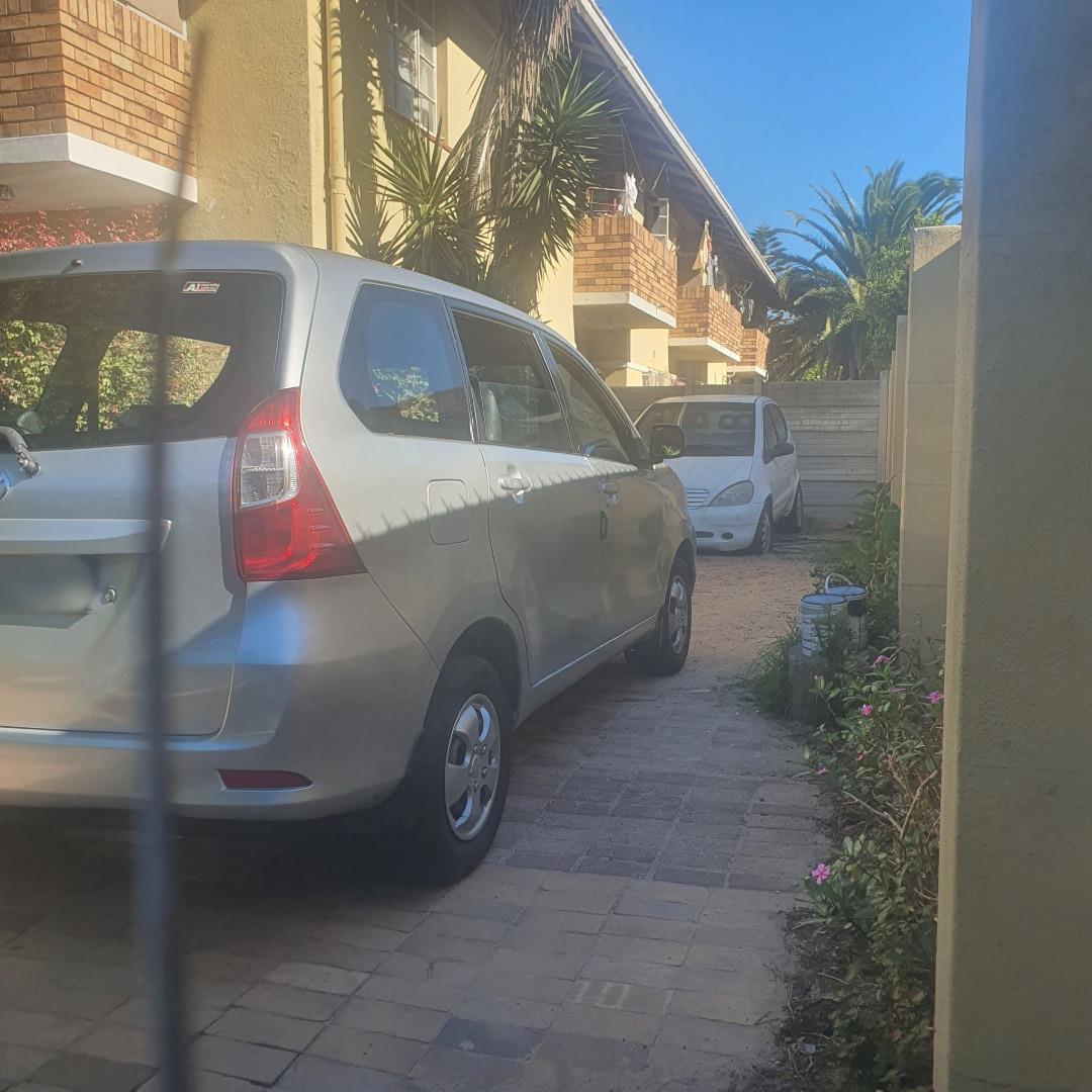 Commercial Block of Flats for Sale in Rugby, Milnerton 709314