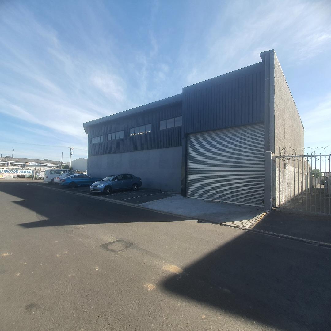 Commercial Office for Sale in Elsies River Industrial, Goodwood 709965