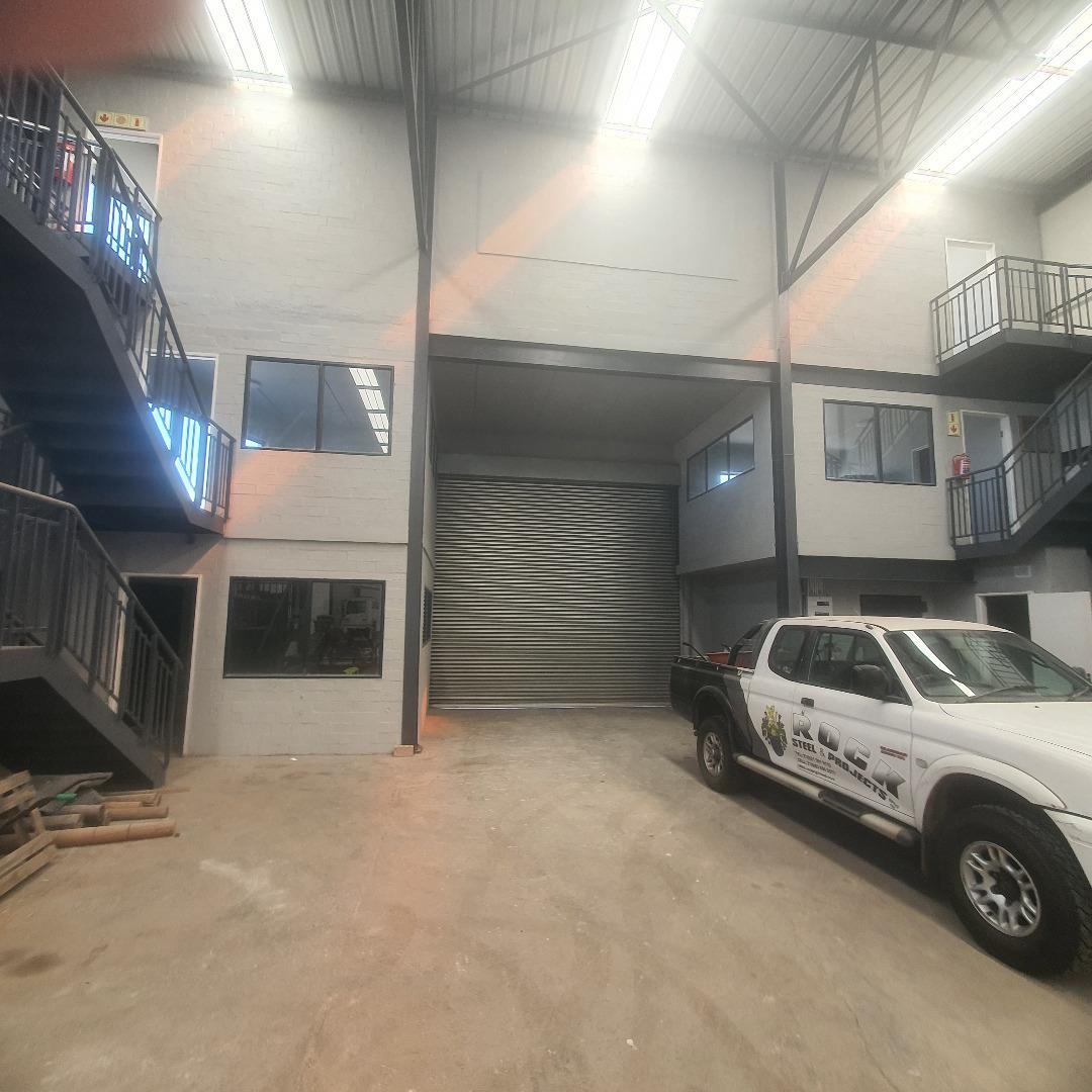 Commercial Office for Sale in Elsies River Industrial, Goodwood 709965