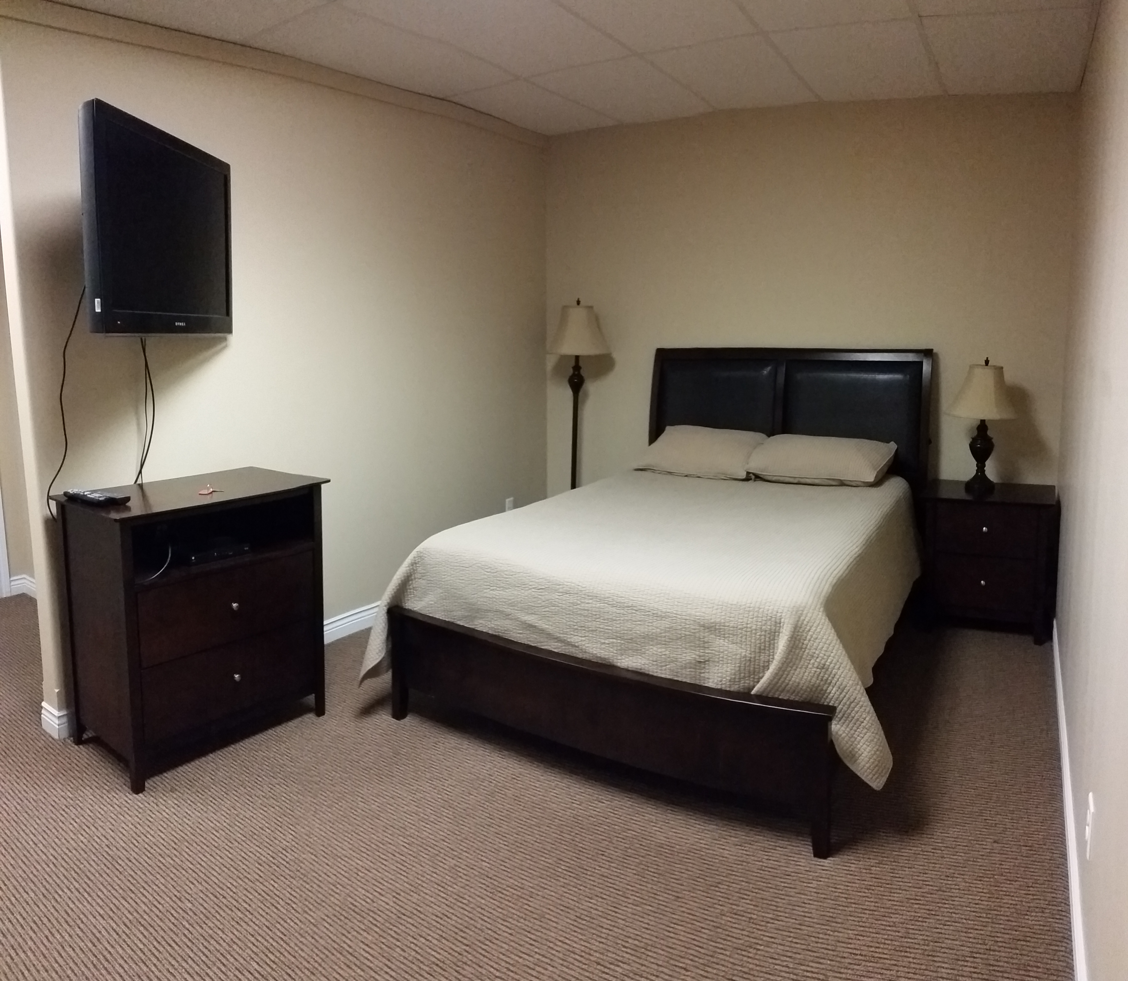 Clarenville Rooms & Suites Riverview Suites, Stanley House Rooms