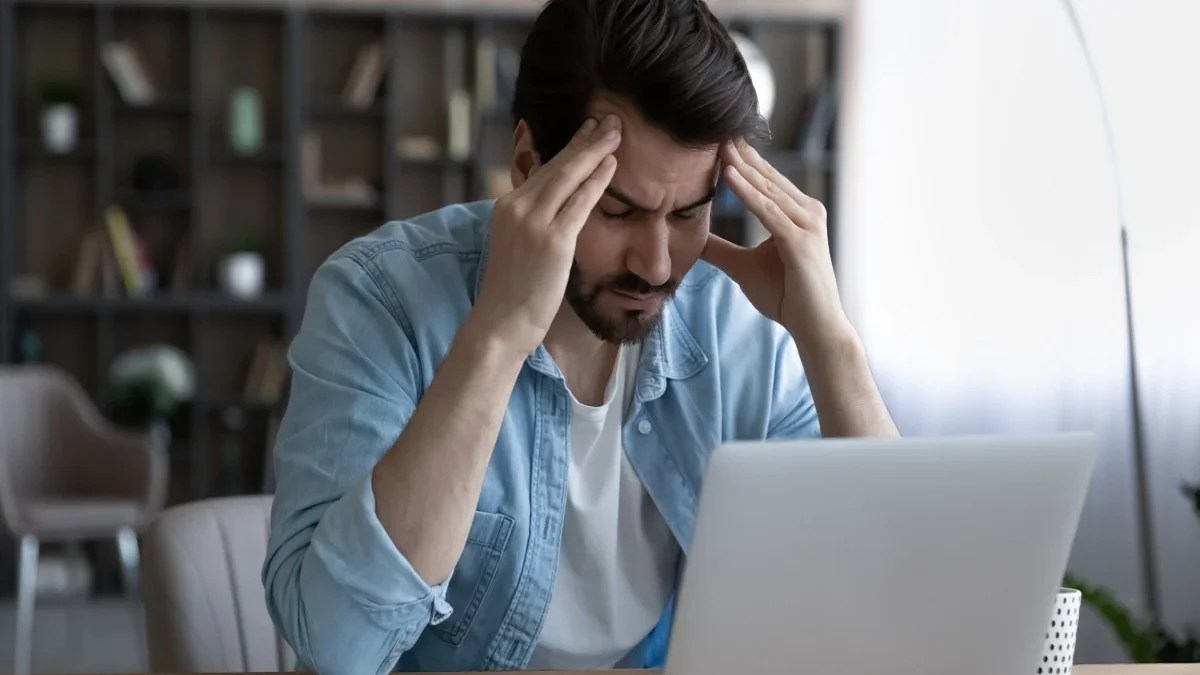 How Desk Jobs Alter Your Brain and Why They’re So Tiring Clarion India