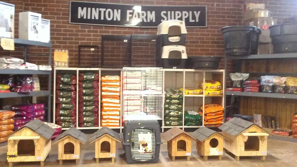 Minton’s Farm Supply in Macon Clarks Woodwork Dog Houses Cat Houses