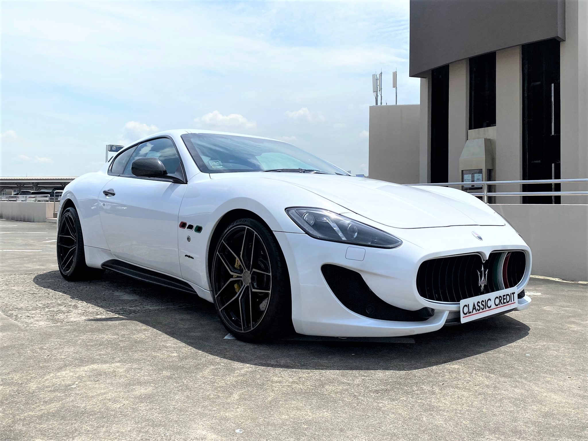 Maserati GranTurismo S MC Sport Line 4.7A