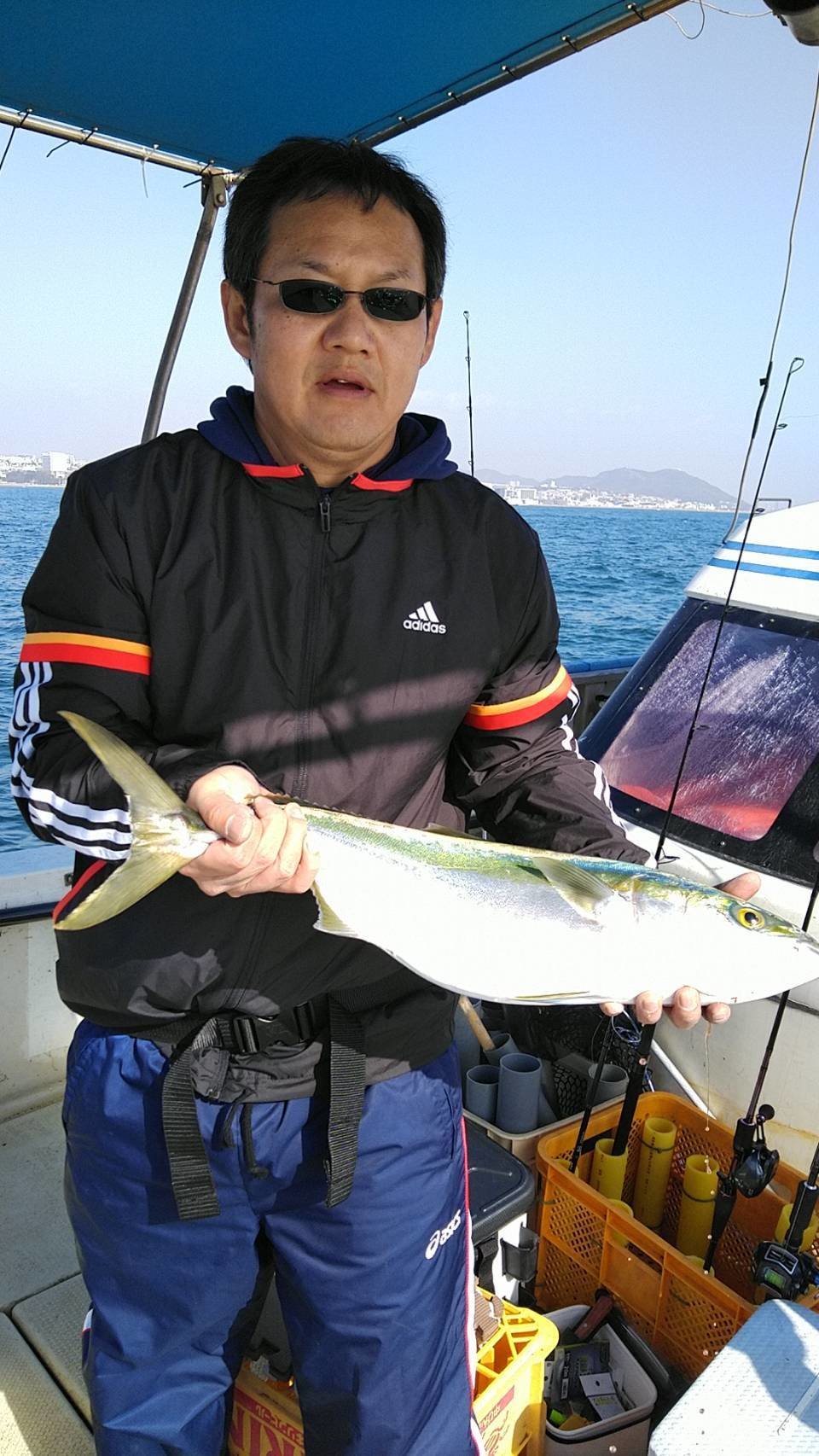 メジロの釣果｜2021年1月14日｜釣り船 福三郎（兵庫県/明石浦漁港）｜釣割