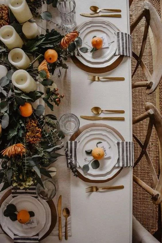 Pinterests Best Chic Thanksgiving Tablescapes